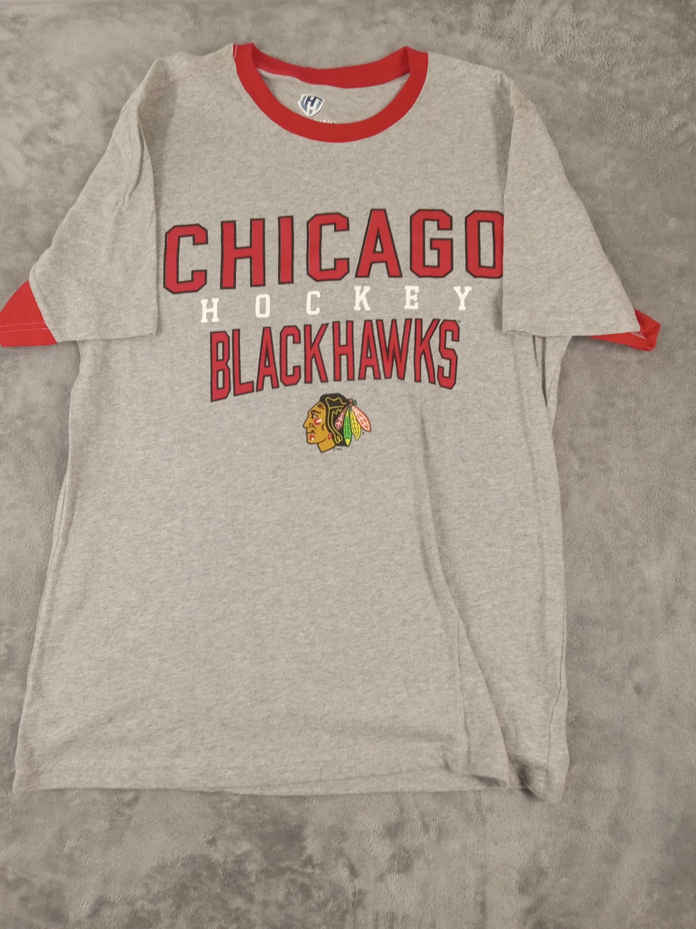 Chicago Blackhawks Men's Grey & Red Hockey Tee Size Large